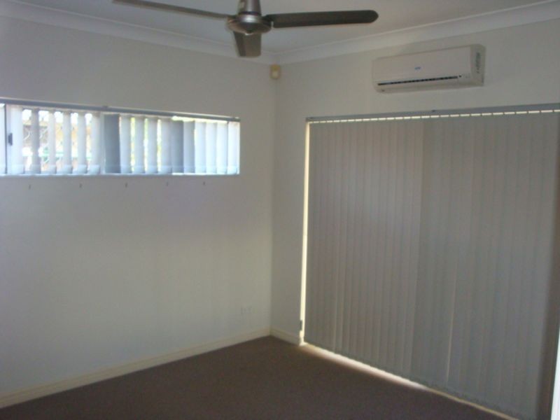 5 Molloy Close, Smithfield QLD 4878