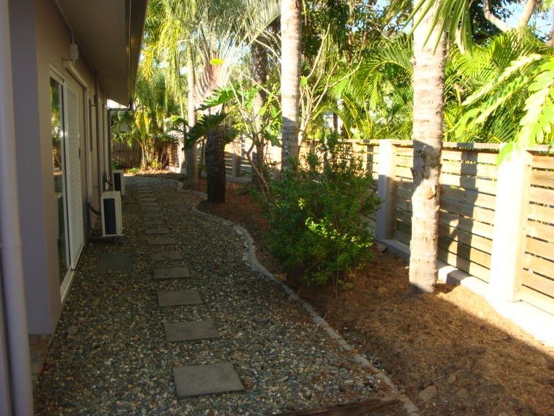 5 Molloy Close, Smithfield QLD 4878