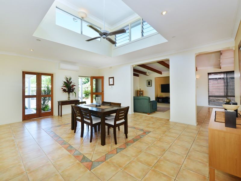 132 Russell Street, Edge Hill QLD 4870