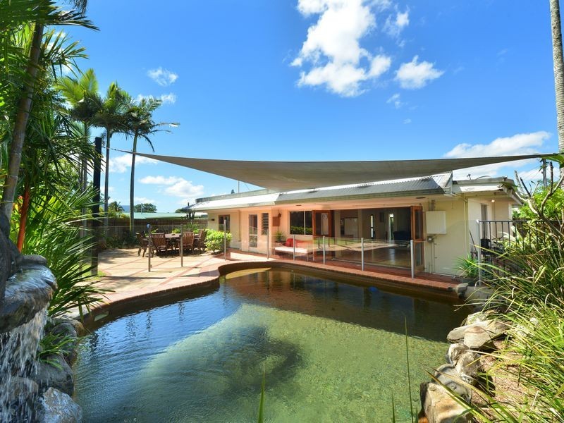 132 Russell Street, Edge Hill QLD 4870