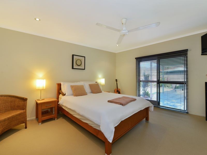132 Russell Street, Edge Hill QLD 4870