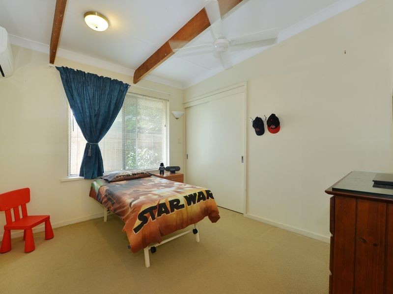 132 Russell Street, Edge Hill QLD 4870