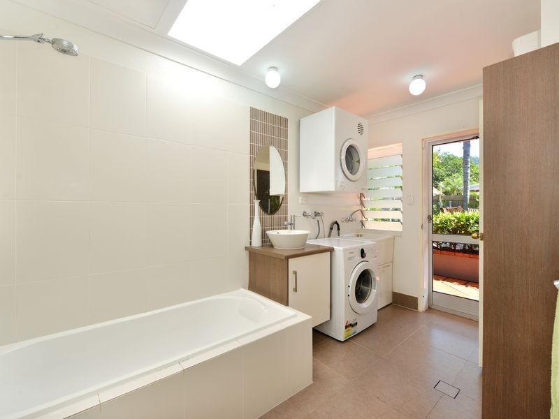 132 Russell Street, Edge Hill QLD 4870