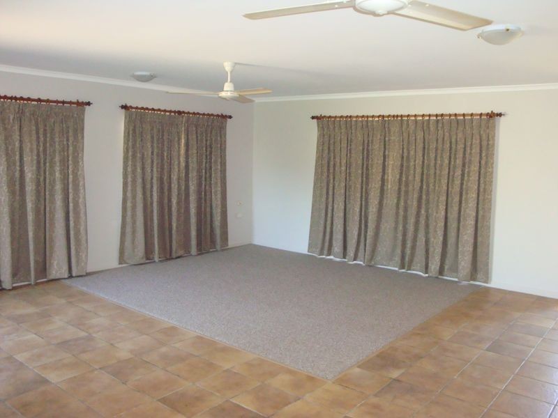 7 Viola Close, Bayview Heights QLD 4868