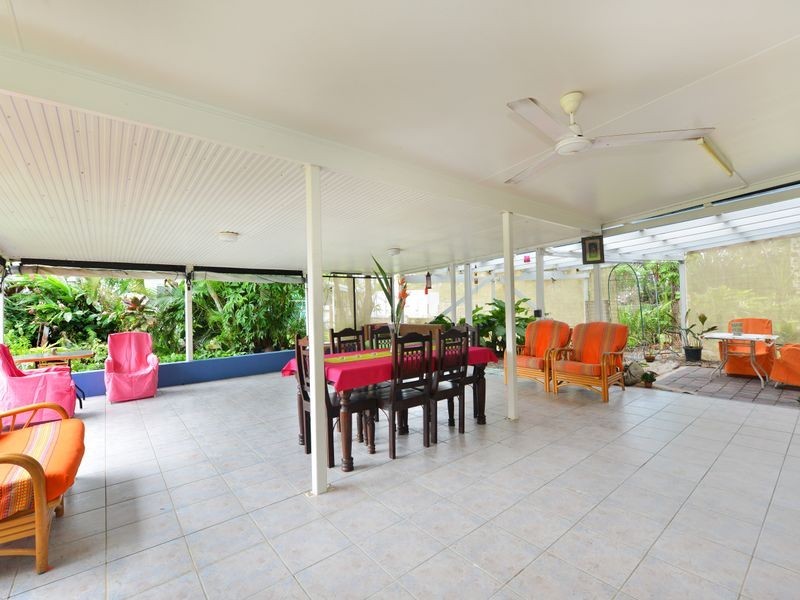 4 Idaho Close, White Rock QLD 4868