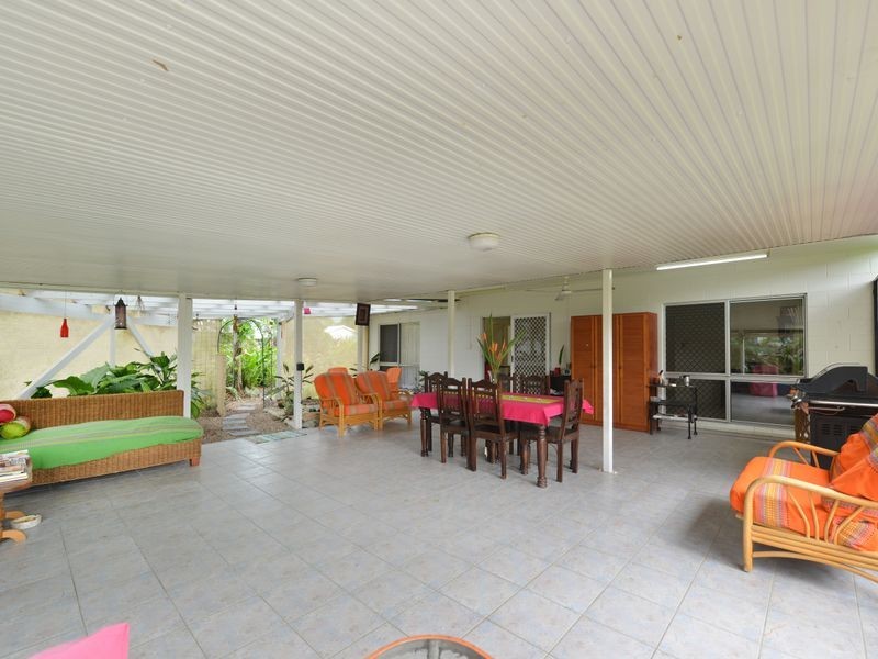 4 Idaho Close, White Rock QLD 4868