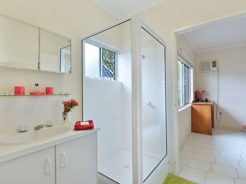 4 Idaho Close, White Rock QLD 4868