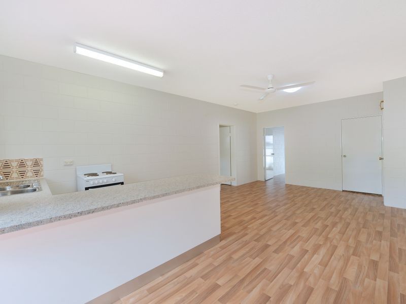 2/3 Crathern Close, Edge Hill QLD 4870
