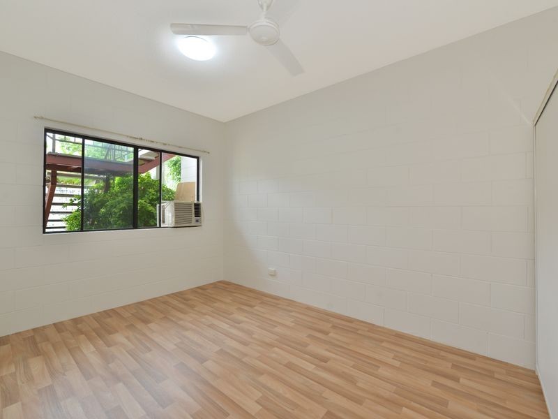 2/3 Crathern Close, Edge Hill QLD 4870