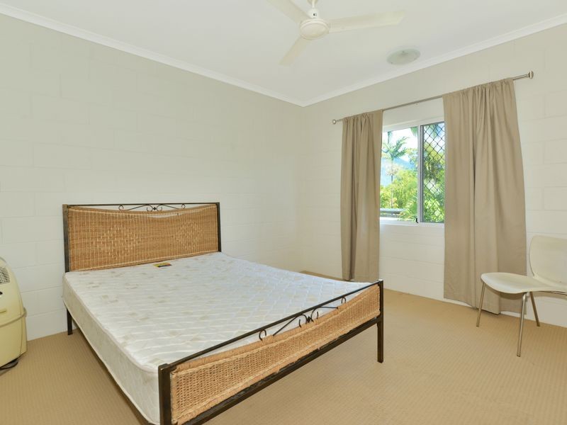 7/16 Robert Road, Bentley Park QLD 4869