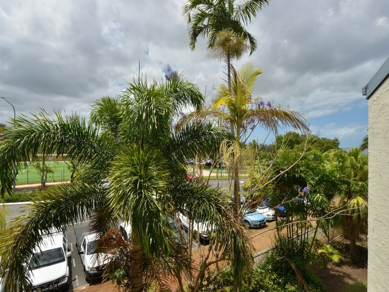 12/161 Esplanade, Aeroglen QLD 4870