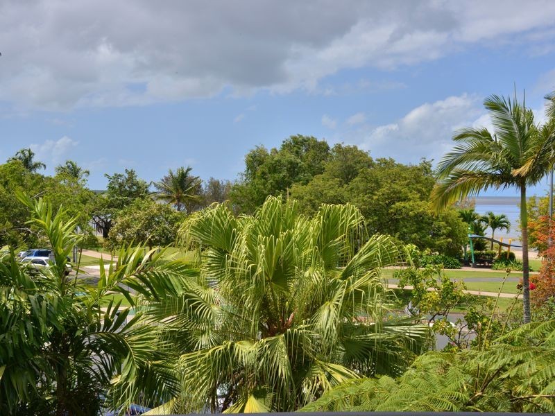 12/161 Esplanade, Aeroglen QLD 4870