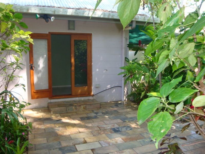 Manunda QLD 4870