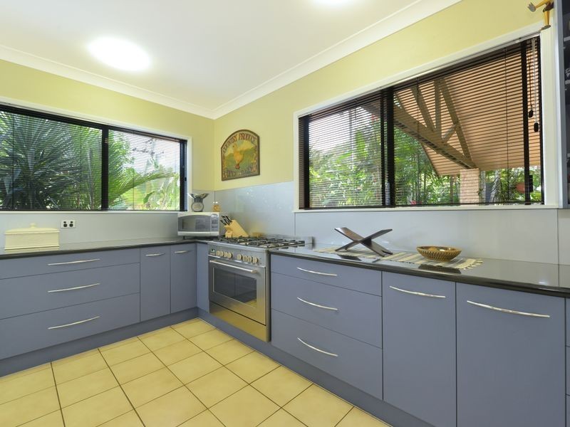 14 Park Street, Whitfield QLD 4870