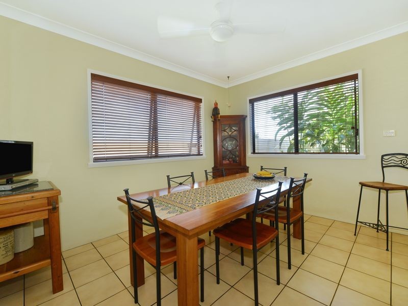 14 Park Street, Whitfield QLD 4870