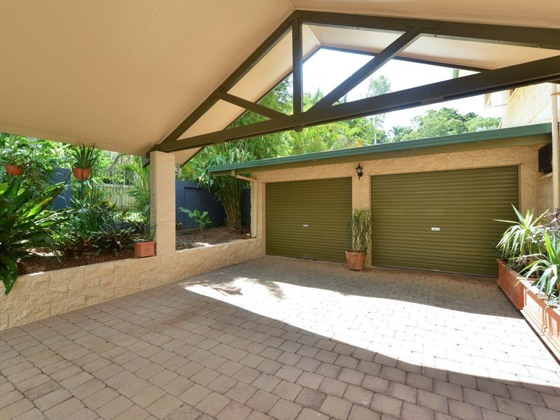 14 Park Street, Whitfield QLD 4870