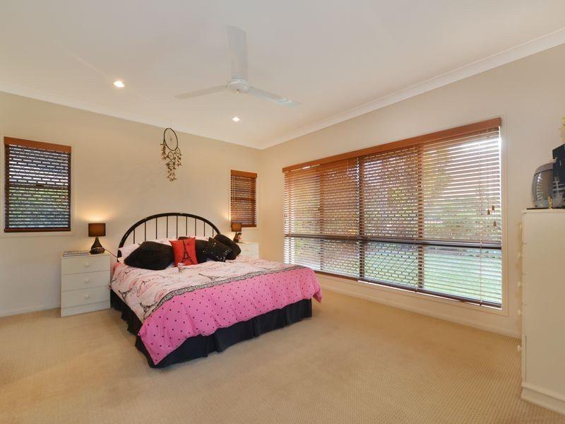 26 Greendale Close, Brinsmead QLD 4870