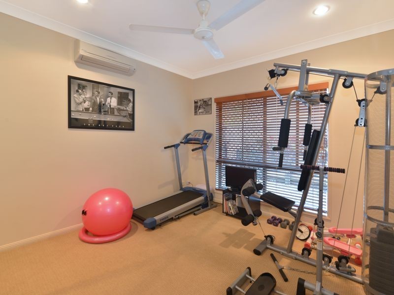 26 Greendale Close, Brinsmead QLD 4870