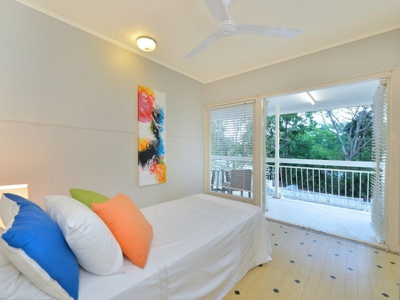 16 Walsh Street, Edge Hill QLD 4870