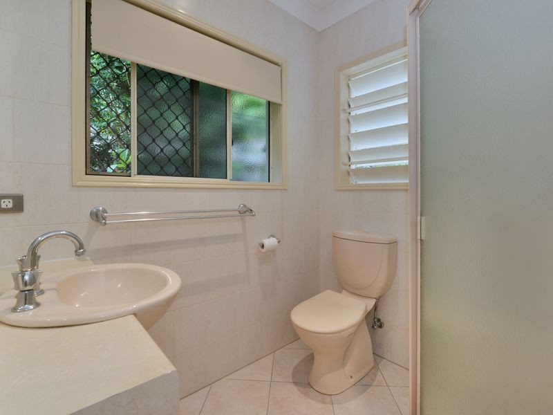 91 Petersen Street, Freshwater QLD 4870
