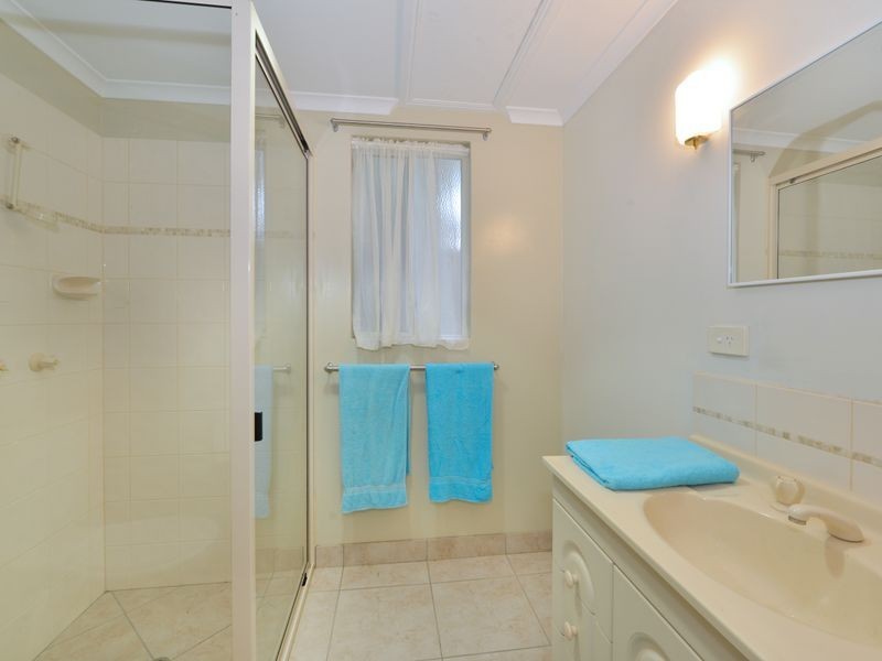 91 Petersen Street, Freshwater QLD 4870