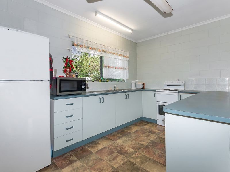 81 Campbell Street, Gordonvale QLD 4865