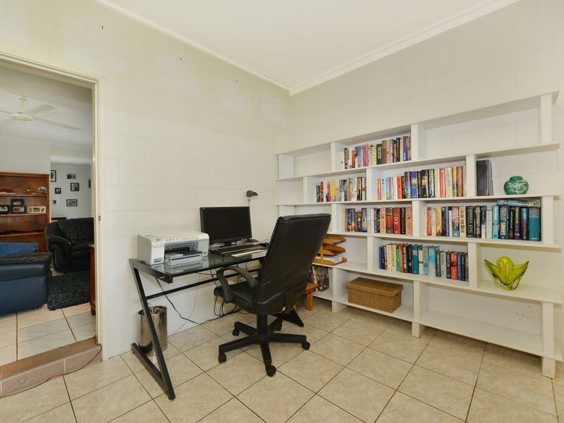 11 Gardiner Close, Brinsmead QLD 4870