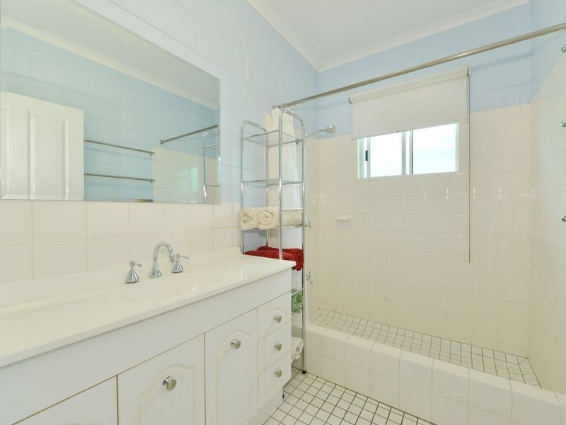 11 Gardiner Close, Brinsmead QLD 4870