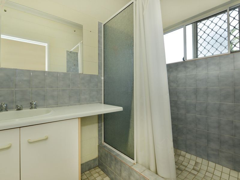 1/3 Ireland Crescent, Whitfield QLD 4870