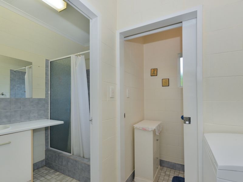 1/3 Ireland Crescent, Whitfield QLD 4870