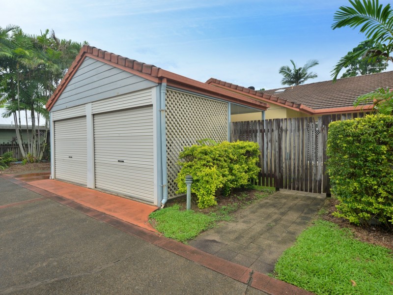 15/2-5 Marella Close, Manoora QLD 4870