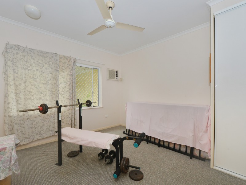 15/2-5 Marella Close, Manoora QLD 4870