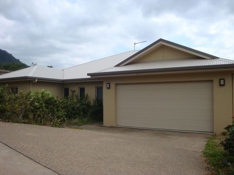 48 Xavier Herbert Drive, Redlynch QLD 4870