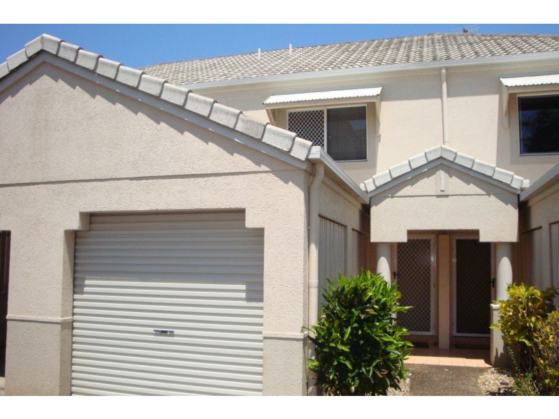 2/34 Lily Street, Cairns North QLD 4870