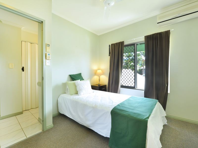 5/7 Cavanagh Street, Woree QLD 4868