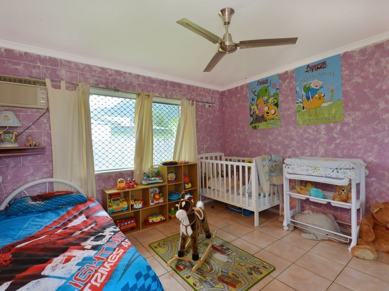 11 Wirrah Street, Bayview Heights QLD 4868