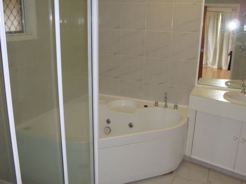 Kanimbla QLD 4870