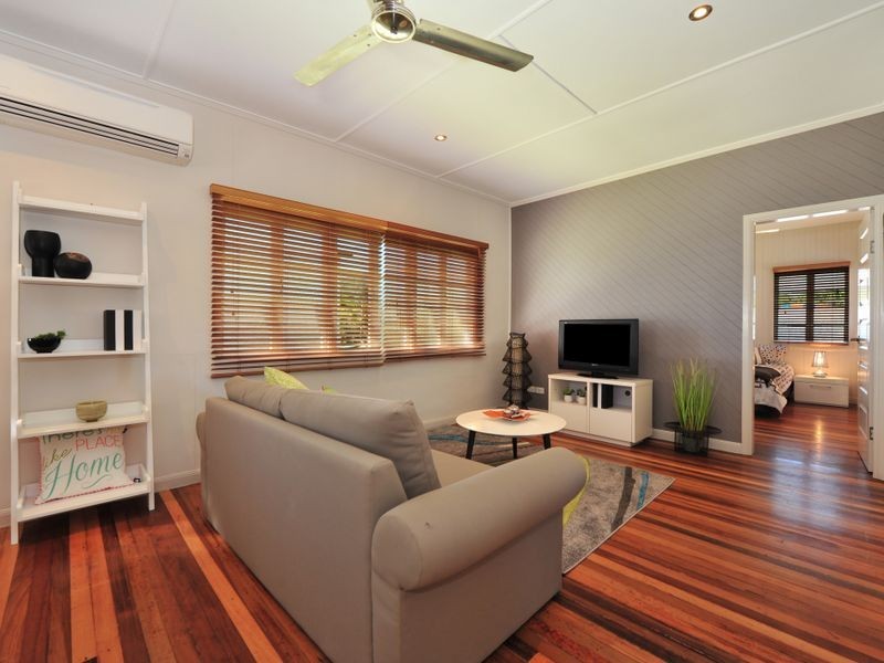 169 McManus Street, Whitfield QLD 4870