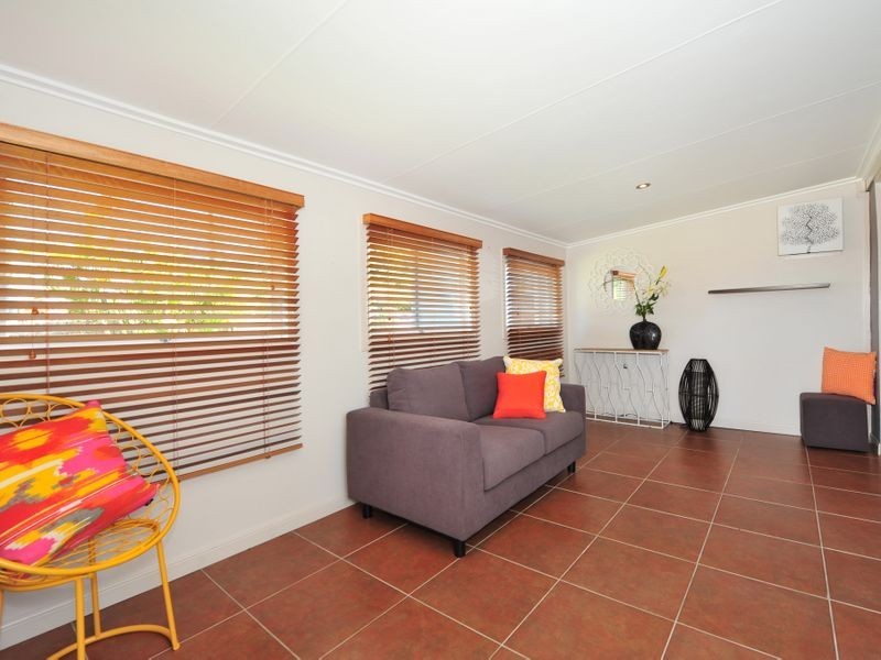 169 McManus Street, Whitfield QLD 4870