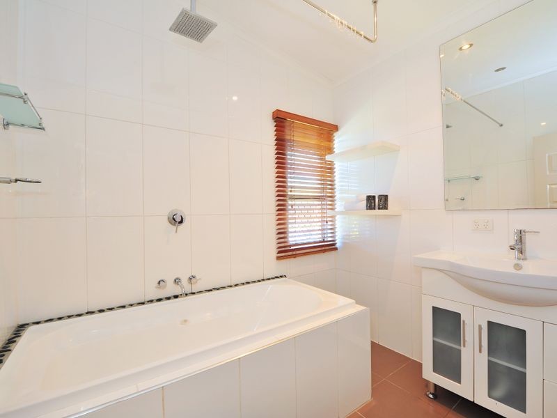 169 McManus Street, Whitfield QLD 4870