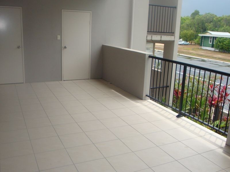 Manunda QLD 4870