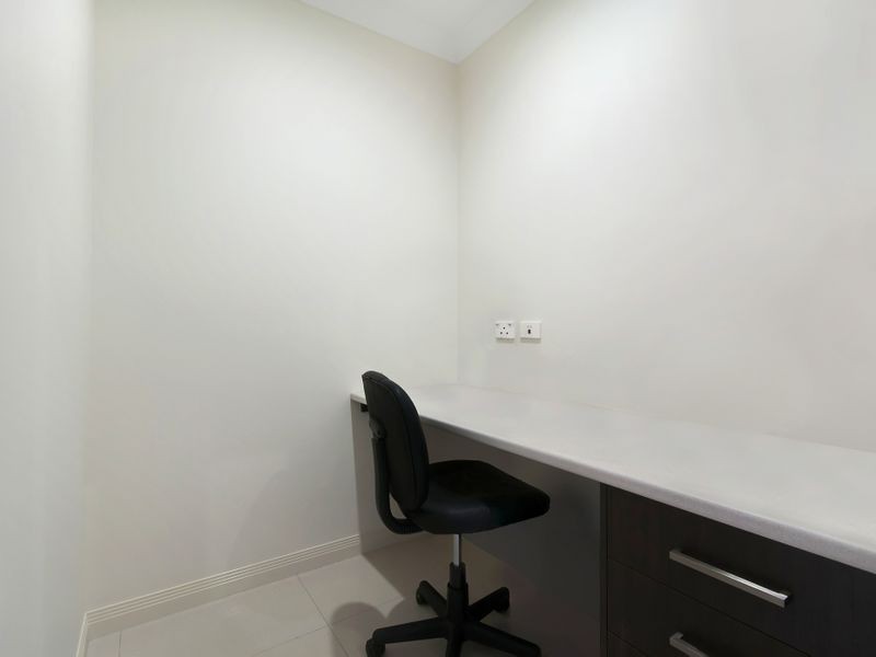 5 Nilla Close, Manoora QLD 4870