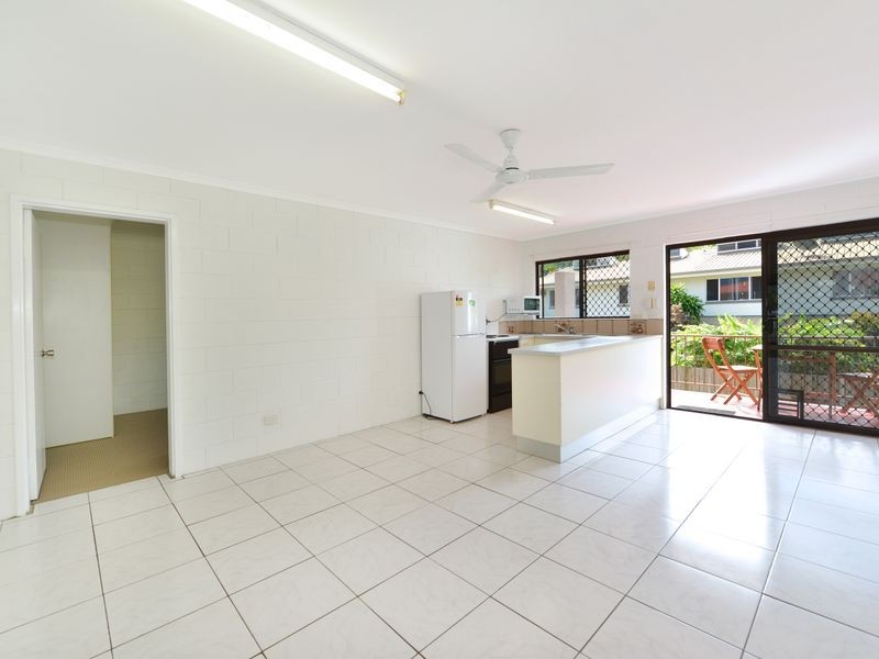 7/3 Crathern Close, Edge Hill QLD 4870