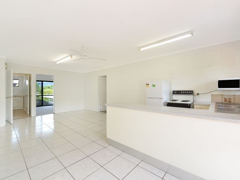 7/3 Crathern Close, Edge Hill QLD 4870