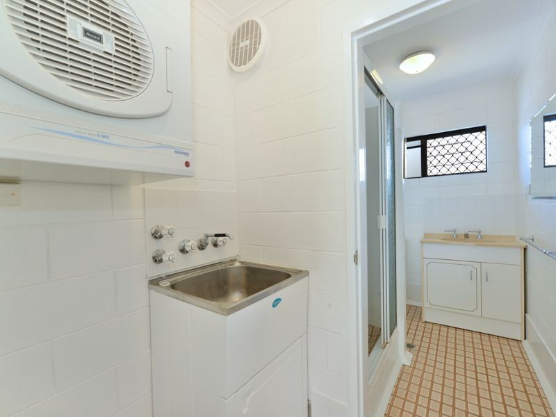 7/3 Crathern Close, Edge Hill QLD 4870