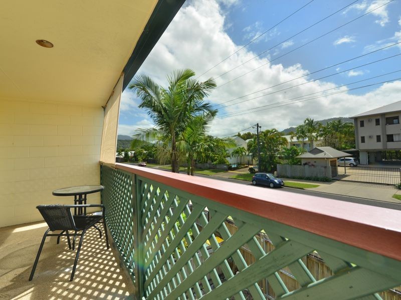 2/11 Maytown Close, Manoora QLD 4870