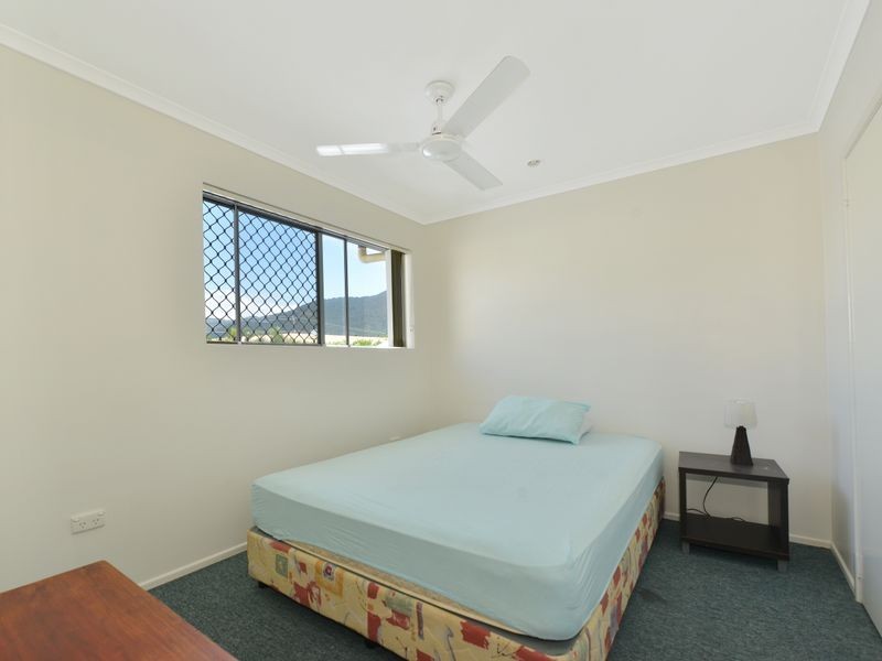 2/11 Maytown Close, Manoora QLD 4870