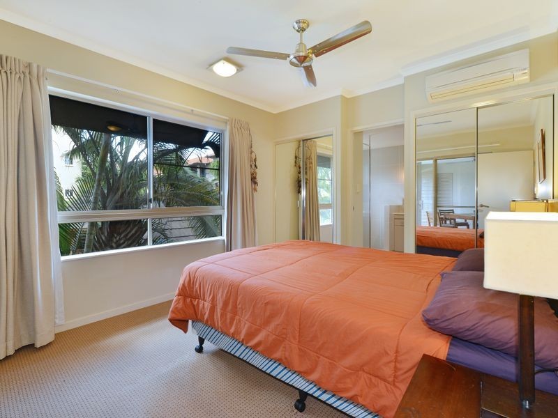 1512/2 Greenslopes Street, Cairns North QLD 4870