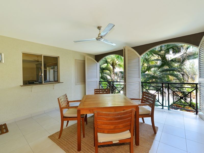 1512/2 Greenslopes Street, Cairns North QLD 4870