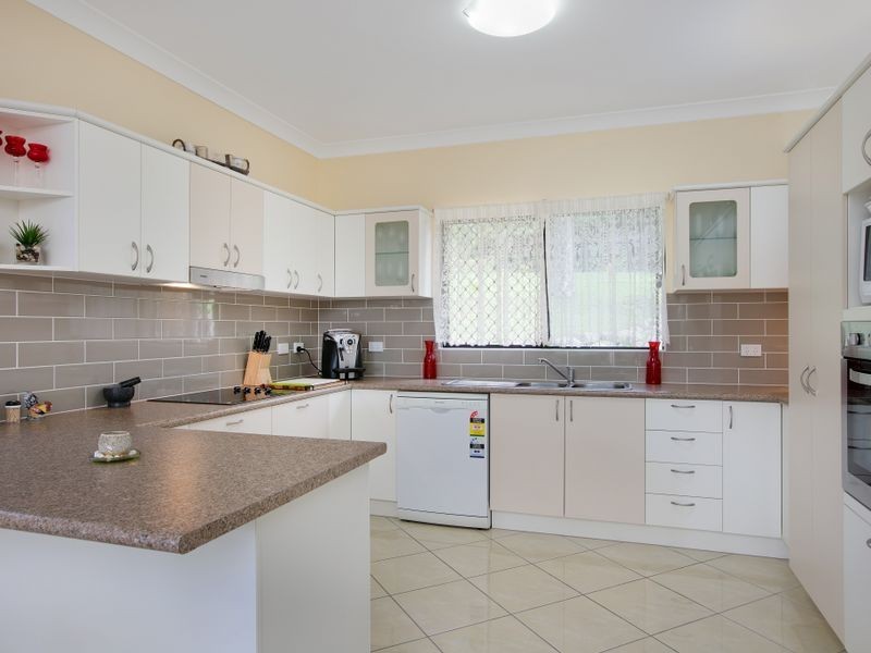 47 Stanton Road, Smithfield QLD 4878